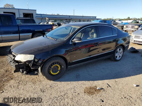 2009 Volkswagen Passat Komfort z VIN WVWJK73C49P035349, wystawiony jako Copart lot #83842724 z przebiegiem 112 159 mil mil oraz Szkoda całkowita • Salvage title. Historia ofert i sprzedaży dostępna na DreamBid. Obrazek 1.