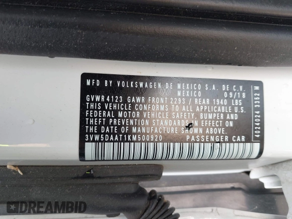 2019 Volkswagen Beetle S с VIN 3VW5DAAT1KM500920, выставлен на аукционе IAAI как лот 42401666 с пробегом Не указан миль и . История ставок и продаж доступна на DreamBid. Изображение 9.