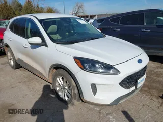 2020 Ford Escape SE с VIN 1FMCU0G66LUC00448, выставлен на аукционе IAAI как лот 41623165 с пробегом 100 064 миль миль и . История ставок и продаж доступна на DreamBid. Изображение 1.