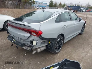 2024 Kia K5 GT-Line z VIN 5XXG64J23RG253362, wystawiony jako IAAI lot #41848600 z przebiegiem 17 481 mil mil oraz . Historia ofert i sprzedaży dostępna na DreamBid. Obrazek 4.