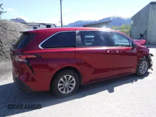 2022 Toyota Sienna LE z VIN 5TDKSKFC9NS052652, wystawiony jako Copart lot #56097434 z przebiegiem 41 959 mil mil oraz Nie do naprawy • Non repairable. Historia ofert i sprzedaży dostępna na DreamBid. Obrazek 4.