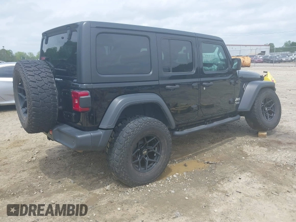 2020 Jeep Wrangler Unlimited Willys with VIN 1C4HJXDN5LW327476, listed as a IAAI auction lot 42128406 with 43,885 mi miles and . Bid and sale history available at DreamBid. Image 4.