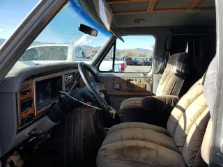 1988 Ford Econoline Cargo with VIN 1FDEE14H0JHC01117, listed as a Copart auction lot 84187634 with 74,931 mi miles and Clean Title. Bid and sale history available at DreamBid. Image 7.