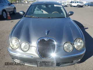 2003 Jaguar S-Type z VIN SAJEA01U03HM57757, wystawiony jako Copart lot #73440434 z przebiegiem 188 389 mil mil oraz Szkoda całkowita • Salvage title. Historia ofert i sprzedaży dostępna na DreamBid. Obrazek 5.