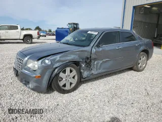 2006 Chrysler 300 C with VIN 2C3KK63H76H513472, listed as a Copart auction lot 72641824 with 178,979 mi miles and Clean Title. Bid and sale history available at carsss.com. Image 1.