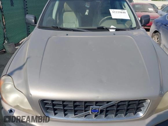 2004 Volvo XC90 z VIN YV1CZ91H641103526, wystawiony jako IAAI lot #42229840 z przebiegiem 144 913 mil mil oraz . Historia ofert i sprzedaży dostępna na DreamBid. Obrazek 10.