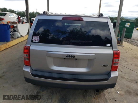 2015 Jeep Patriot Altitude with VIN 1C4NJPBA6FD386815, listed as a Copart auction lot 73040414 with 154,229 mi miles and Clean Title. Bid and sale history available at DreamBid. Image 6.