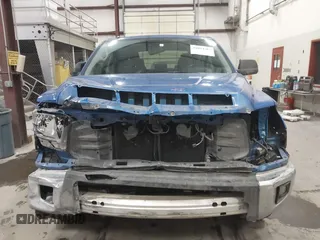 2018 Toyota Tundra 2WD SR5 with VIN 5TFEM5F15JX131991, listed as a IAAI auction lot 41084307 with 63,232 mi miles. Bid and sale history available at carsss.com. Image 13.