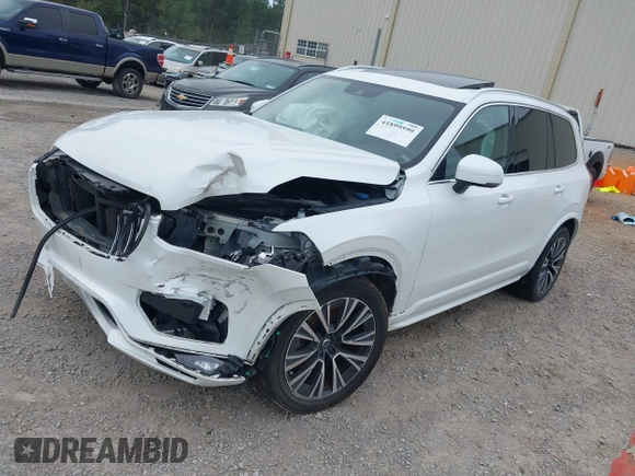2020 Volvo XC90 Momentum with VIN YV4102PK4L1549137, listed as a IAAI auction lot 41899599 with 91,773 mi miles. Bid and sale history available at carsss.com. Image 18.