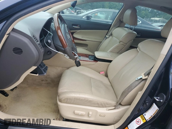 2006 Lexus GS 300 z VIN JTHBH96S065036795, wystawiony jako Copart lot #54575195 z przebiegiem 163 399 mil mil oraz Szkody całkowita. Historia ofert i sprzedaży dostępna na DreamBid. Obrazek 7.