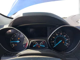 2013 Ford Escape SE with VIN 1FMCU0GX1DUD17686, listed as a IAAI auction lot 42033393 with Not provided miles and . Bid and sale history available at DreamBid. Image 7.