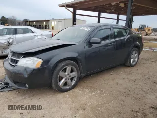 2010 Dodge Avenger R/T with VIN 1B3CC5FV8AN130523, listed as a Copart auction lot 89103205 with 130,613 mi miles and Salvage Title. Bid and sale history available at carsss.com. Image 1.