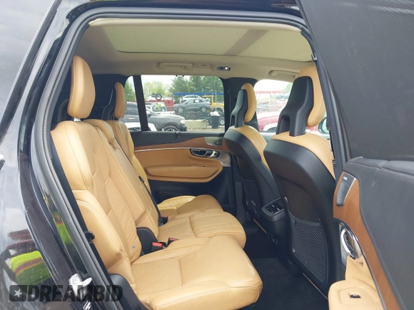 2016 Volvo XC90 T6 Inscription with VIN YV4A22PL9G1005080, listed as a IAAI auction lot 42123327 with 179,762 mi miles and . Bid and sale history available at DreamBid. Image 8.