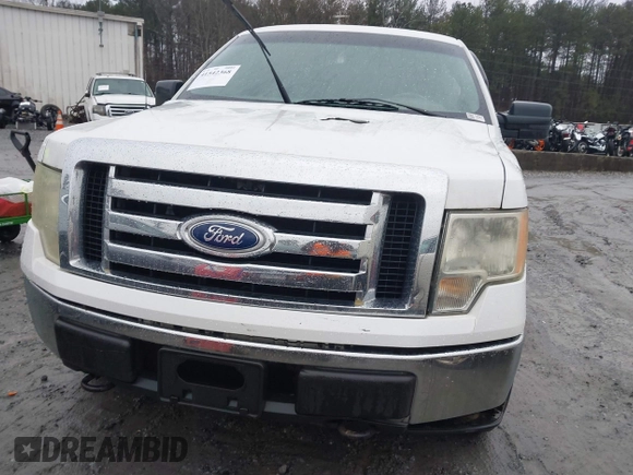2009 Ford F-150 XL with VIN 1FTPX14V29KC15774, listed as a IAAI auction lot 41542368 with 256,000 mi miles. Bid and sale history available at carsss.com. Image 12.