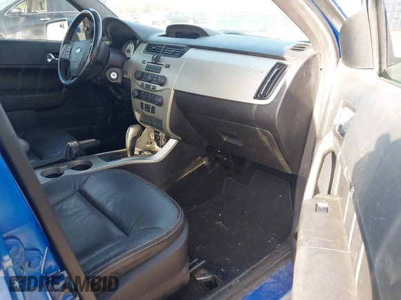 2011 Ford Focus SES with VIN 1FAHP3GN8BW103254, listed as a IAAI auction lot 42068869 with 131,901 mi miles. Bid and sale history available at carsss.com. Image 5.