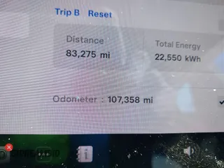 2018 Tesla Model 3 Long Range Battery with VIN 5YJ3E1EB9JF183920, listed as a IAAI auction lot 41657742 with 107,358 mi miles and . Bid and sale history available at DreamBid. Image 14.