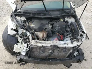 2016 Toyota Camry XLE with VIN 4T1BF1FK0GU999255, listed as a Copart auction lot 43945925 with 38,928 mi miles and Salvage Title. Bid and sale history available at DreamBid. Image 12.