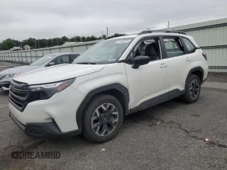 2025 Subaru Forester z VIN JF2SLDAC9SH518260, wystawiony jako Copart lot #61428255 z przebiegiem 8 367 mil mil oraz Szkoda całkowita • Salvage title. Historia ofert i sprzedaży dostępna na DreamBid. Obrazek 1.