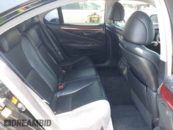 2008 Lexus LS 460 с VIN JTHBL46F785055299, выставлен на аукционе IAAI как лот 42678981 с пробегом 273 830 миль миль и . История ставок и продаж доступна на DreamBid. Изображение 8.