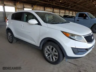 2015 Kia Sportage LX with VIN KNDPB3AC2F7677764, listed as a Copart auction lot 52897625 with 189,914 mi miles and Clean Title. Bid and sale history available at carsss.com. Image 4.