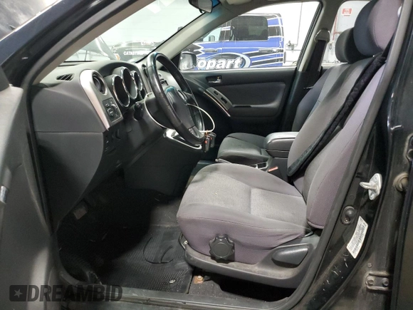 2003 Toyota Matrix Std z VIN 2T1KR32E73C100163, wystawiony jako Copart lot #57618285 z przebiegiem 196 012 mil mil oraz Czysty tytuł • Clean title. Historia ofert i sprzedaży dostępna na DreamBid. Obrazek 7.