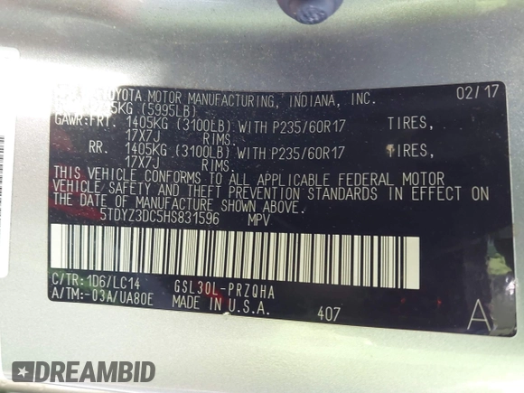 2017 Toyota Sienna XLE Auto Access Seat with VIN 5TDYZ3DC5HS831596, listed as a IAAI auction lot 42146953 with 181,807 mi miles. Bid and sale history available at carsss.com. Image 9.