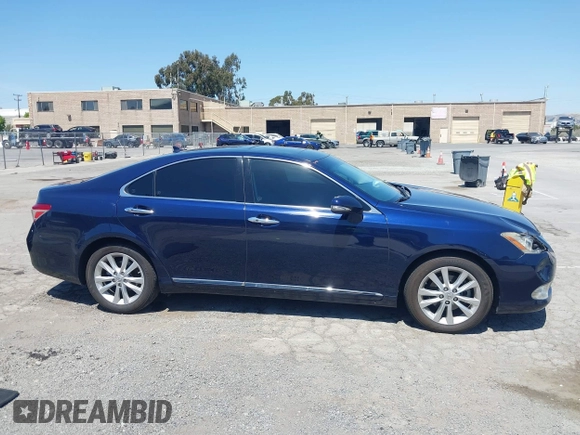 2011 Lexus ES 330 with VIN JTHBK1EG7B2449776, listed as a IAAI auction lot 42386792 with 105,056 mi miles and . Bid and sale history available at DreamBid. Image 13.