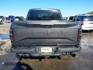 2020 Ford F-150 Raptor with VIN 1FTFW1RG7LFB08650, listed as a IAAI auction lot 40992485 with 102,115 mi miles and . Bid and sale history available at carsss.com. Image 16.