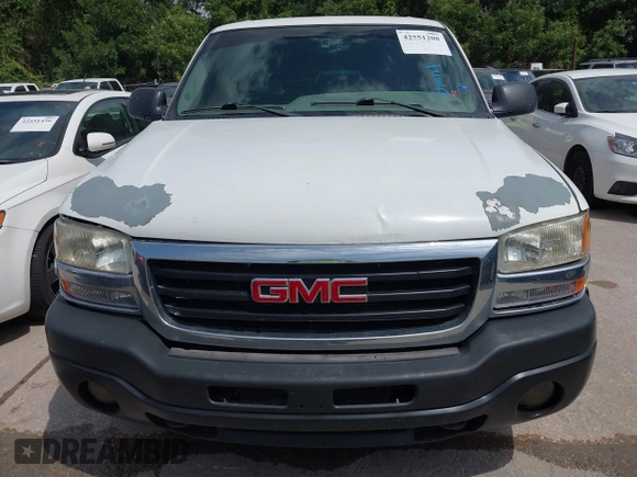 2006 GMC Sierra 1500 SLE1 z VIN 2GTEC13T761203750, wystawiony jako IAAI lot #42551208 z przebiegiem 178 617 mil mil oraz . Historia ofert i sprzedaży dostępna na DreamBid. Obrazek 6.