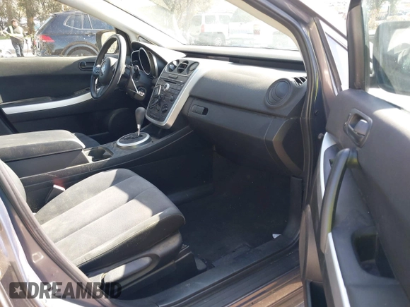 2007 Mazda CX-7 Grand Touring with VIN JM3ER29L670155450, listed as a IAAI auction lot 41928668 with 151,593 mi miles. Bid and sale history available at carsss.com. Image 5.