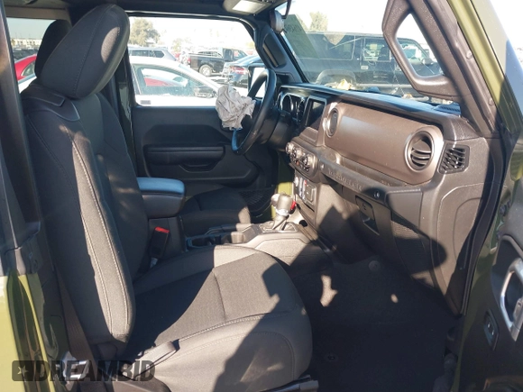 2021 Jeep Wrangler Sport S with VIN 1C4HJXAG0MW552427, listed as a IAAI auction lot 41643643 with 53,013 mi miles and . Bid and sale history available at DreamBid. Image 5.