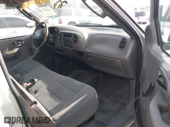 2002 Ford F-150 XL with VIN 1FTRX17262NB99755, listed as a IAAI auction lot 41181246 with 1 mi miles. Bid and sale history available at carsss.com. Image 5.