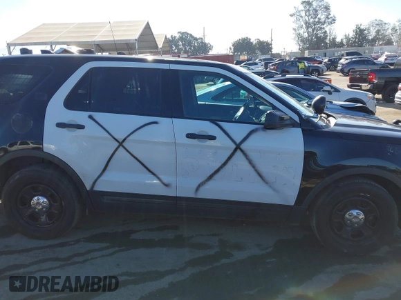 2017 Ford Police Interceptor Utility с VIN 1FM5K8ARXHGC34771, выставлен на аукционе IAAI как лот 42629582 с пробегом Не указан миль и . История ставок и продаж доступна на DreamBid. Изображение 12.