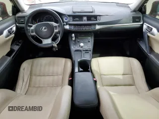 2012 Lexus CT 200h z VIN JTHKD5BH0C2086284, wystawiony jako Copart lot #52165185 z przebiegiem 170 281 mil mil oraz Tytuł czysty. Historia ofert i sprzedaży dostępna na DreamBid. Obrazek 8.