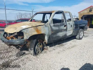 2006 GMC Sierra 1500 SLE1 with VIN 1GTEK19B96Z161977, listed as a IAAI auction lot 41470810 with 1 mi miles. Bid and sale history available at carsss.com. Image 2.