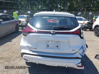 2023 Nissan Kicks SR z VIN 3N1CP5DV3PL539997, wystawiony jako IAAI lot #42352528 z przebiegiem 52 259 mil mil oraz . Historia ofert i sprzedaży dostępna na DreamBid. Obrazek 16.