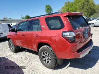 2022 Toyota 4Runner TRD Off Road Premium z VIN JTERU5JR2N6079466, wystawiony jako Copart lot #53204395 z przebiegiem 50 456 mil mil oraz Szkoda całkowita • Salvage title. Historia ofert i sprzedaży dostępna na DreamBid. Obrazek 2.