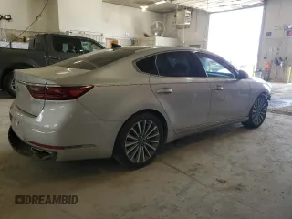 2017 Kia Cadenza Premium z VIN KNALC4J13H5062748, wystawiony jako Copart lot #49682645 z przebiegiem 94 446 mil mil oraz Szkody całkowita. Historia ofert i sprzedaży dostępna na DreamBid. Obrazek 3.