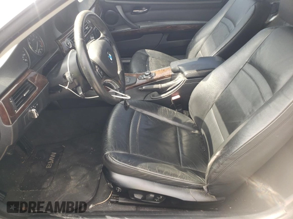 2009 BMW 3 Series 335i xDrive with VIN WBAWC73549E269679, listed as a Copart auction lot 56241505 with 180,961 mi miles and Salvage title. Bid and sale history available at DreamBid. Image 7.