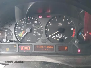 2000 BMW 3 Series 323i z VIN WBAAM3349YCA89943, wystawiony jako IAAI lot #41601117 z przebiegiem 177 726 mil mil oraz . Historia ofert i sprzedaży dostępna na DreamBid. Obrazek 7.