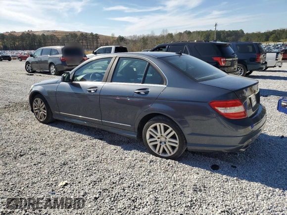 2008 Mercedes-Benz C 300 Sport z VIN WDDGF54X58F052255, wystawiony jako Copart lot #47979665 z przebiegiem 79 927 mil mil oraz Szkoda całkowita • Salvage title. Historia ofert i sprzedaży dostępna na DreamBid. Obrazek 2.
