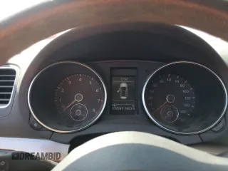 2011 Volkswagen Golf с VIN WVWAA7AJ6BW036972, выставлен на аукционе Copart как лот 52315395 с пробегом 132 561 миль миль и Списание • Salvage title. История ставок и продаж доступна на DreamBid. Изображение 9.