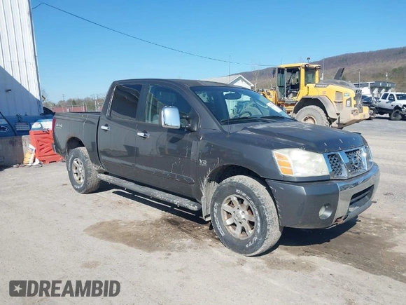 2004 Nissan Titan LE with VIN 1N6AA07B24N574789, listed as a IAAI auction lot 42039183 with 147,691 mi miles. Bid and sale history available at carsss.com. Image 1.