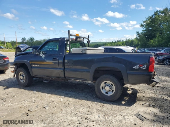 2005 Chevrolet Silverado 2500HD with VIN 1GCHK24U85E181087, listed as a Copart auction lot 61059814 with 0 mi miles and Salvage Title. Bid and sale history available at carsss.com. Image 2.