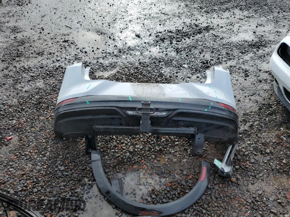2021 Ford Mustang Mach-E Premium with VIN 3FMTK3SU0MMA25083, listed as a Copart auction lot 45001755 with 46,683 mi miles and Salvage Title. Bid and sale history available at DreamBid. Image 12.