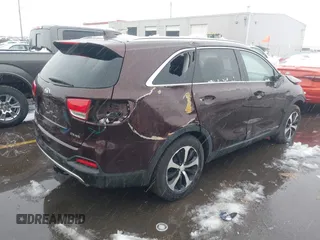 2016 Kia Sorento EX with VIN 5XYPHDA51GG061449, listed as a IAAI auction lot 41624702 with 1 mi miles. Bid and sale history available at carsss.com. Image 4.