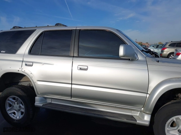 2001 Toyota 4Runner SR5 with VIN JT3HN86R619053456, listed as a IAAI auction lot 41713004 with 335,140 mi miles. Bid and sale history available at carsss.com. Image 13.