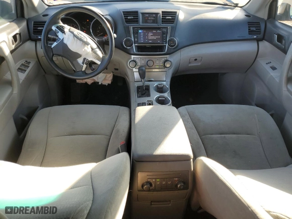2013 Toyota Highlander with VIN 5TDZK3EH1DS100855, listed as a Copart auction lot 44433395 with 216,673 mi miles and Salvage Title. Bid and sale history available at carsss.com. Image 8.
