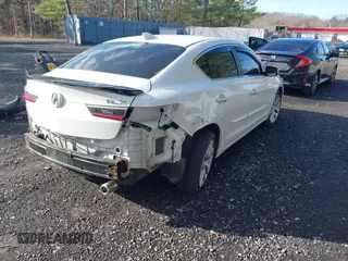2019 Acura ILX with VIN 19UDE2F30KA000918, listed as a IAAI auction lot 41852271 with 74,037 mi miles. Bid and sale history available at carsss.com. Image 4.