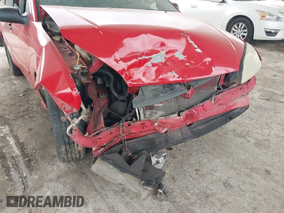 2007 Ford Focus S z VIN 1FAFP34N07W282022, wystawiony jako IAAI lot #42126281 z przebiegiem Nie podano mil oraz . Historia ofert i sprzedaży dostępna na DreamBid. Obrazek 6.